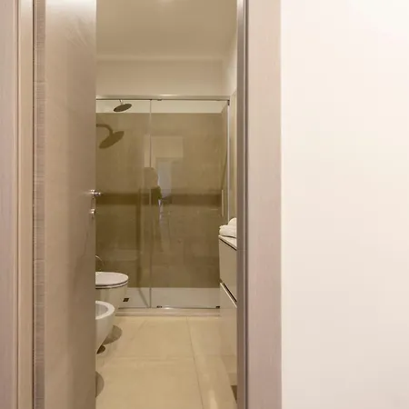Vatican & Prati 10 Min - 2 - 3 Work Desks Apartament Rzym