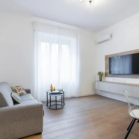 Vatican & Prati 10 Min - 2 - 3 Work Desks Apartament *